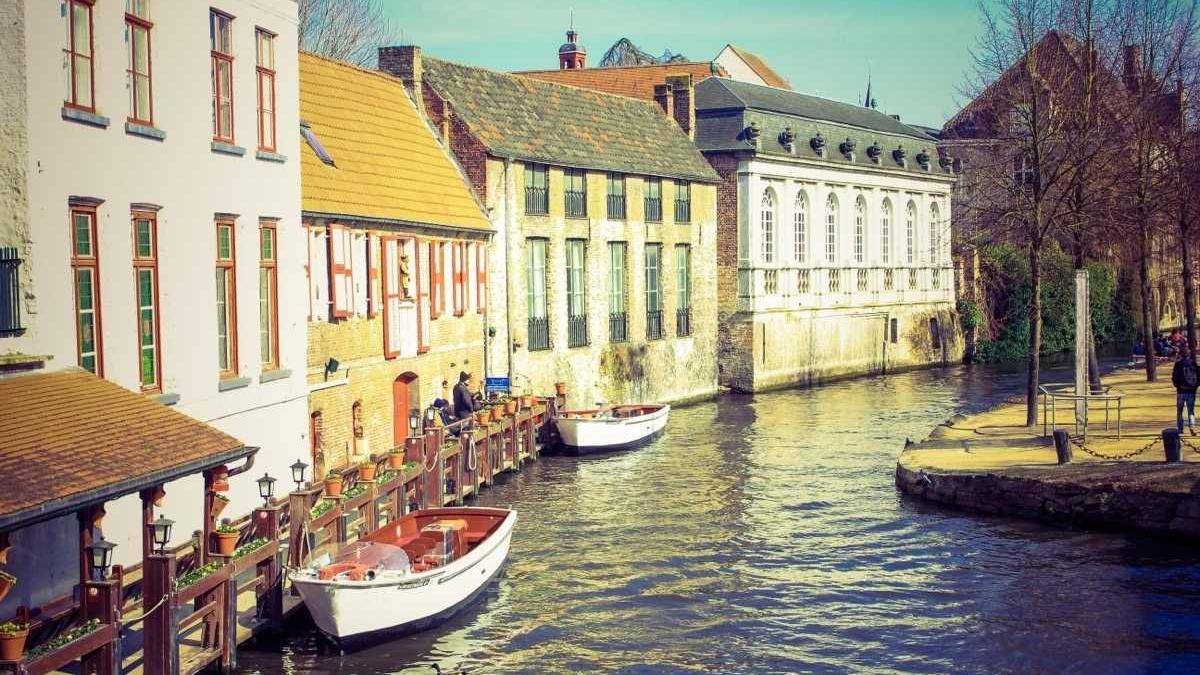 Detailansicht: Krankenkassenvergleich Grenzgänger